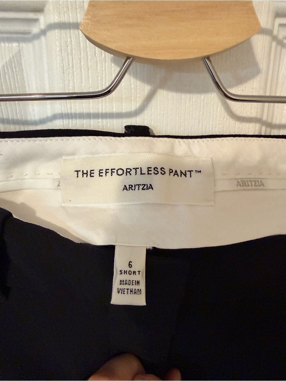 Aritzia The Effortless Pant - Black